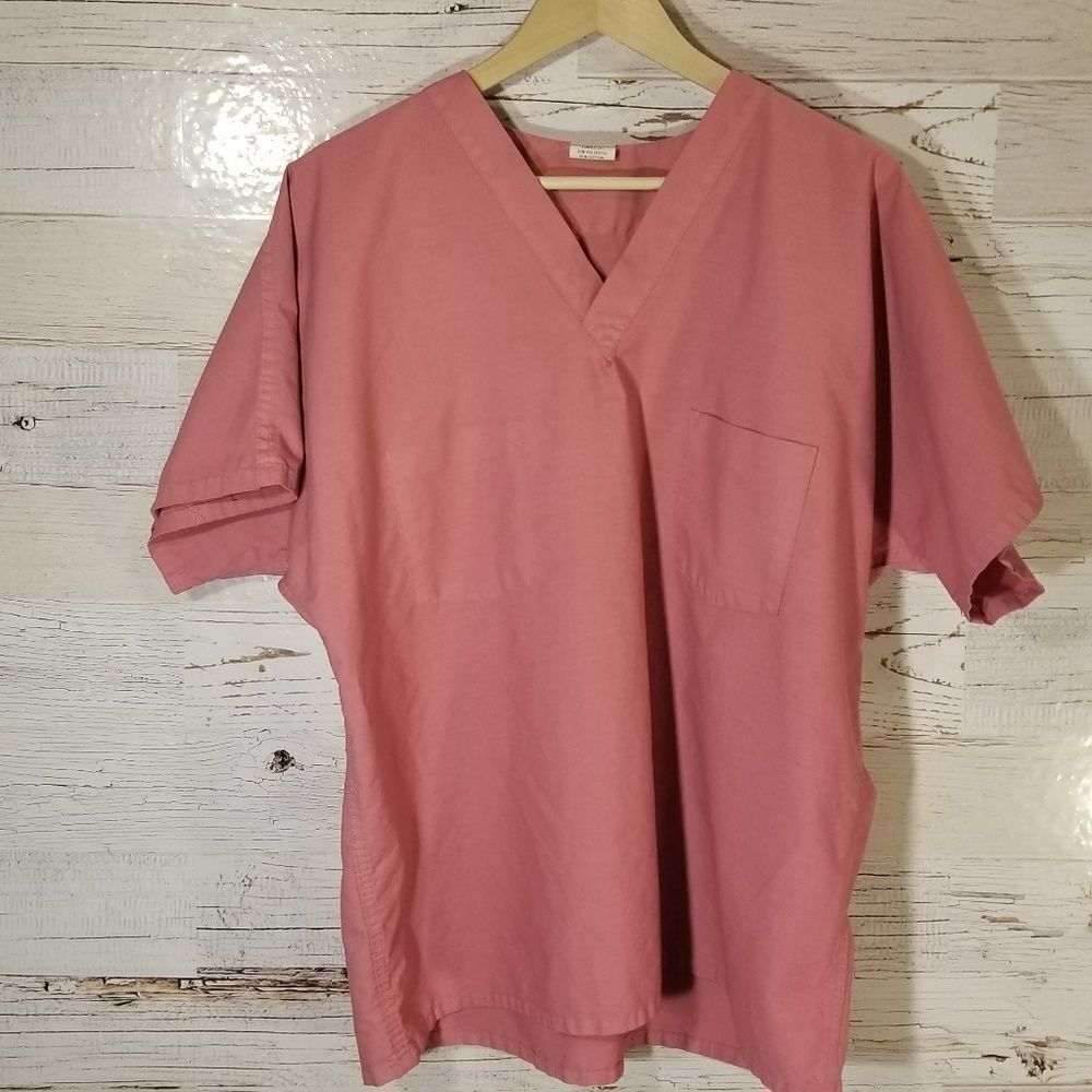 Landau pink scrub top‎